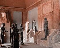 Statue di Dei Egizi in Vaticano